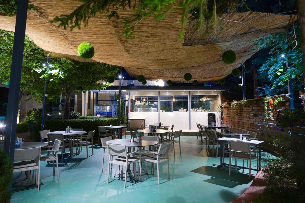 Pantelidis Hotel & Spa Птолемайда Екстериор снимка