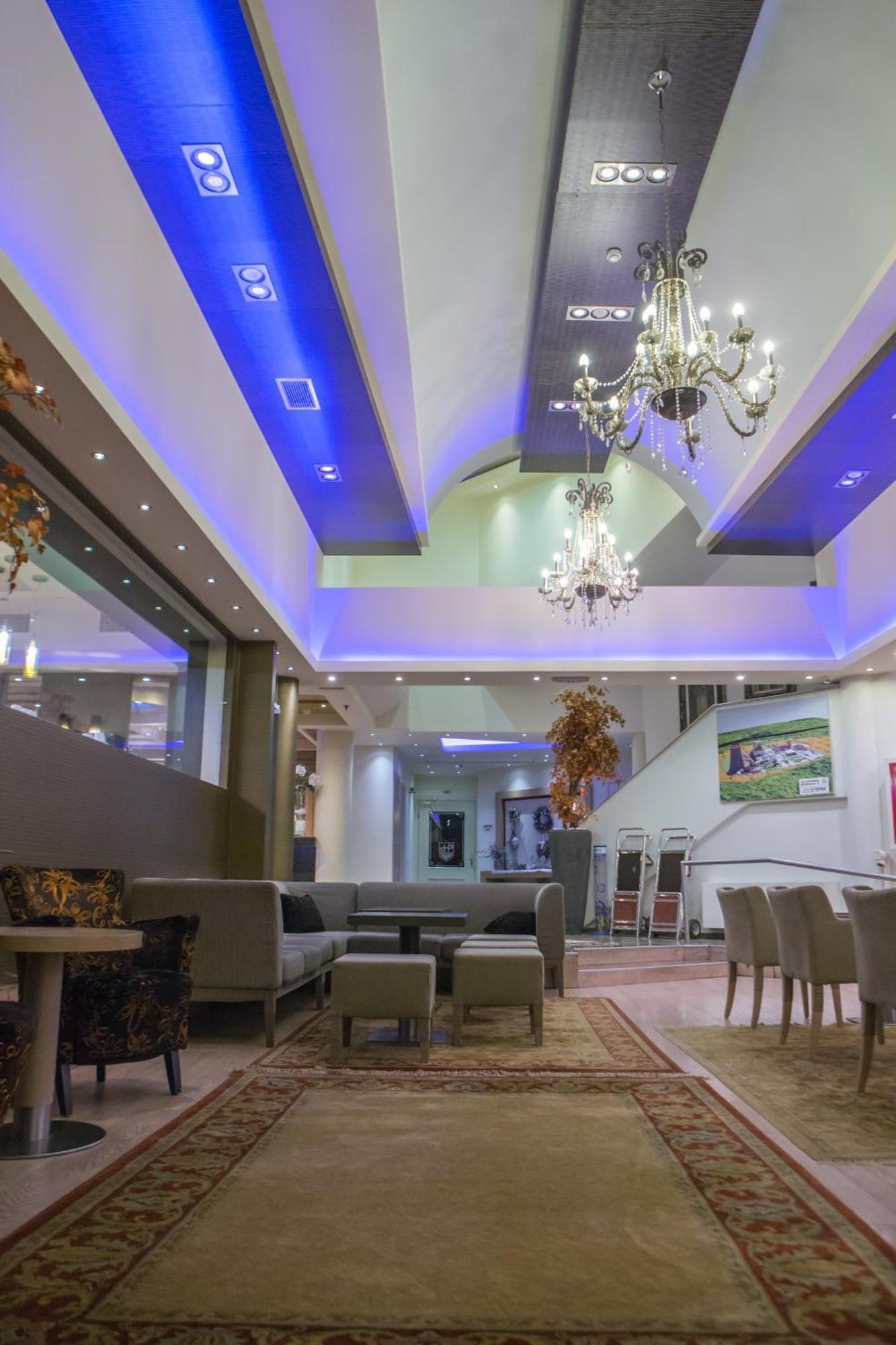 Pantelidis Hotel & Spa Птолемайда Екстериор снимка