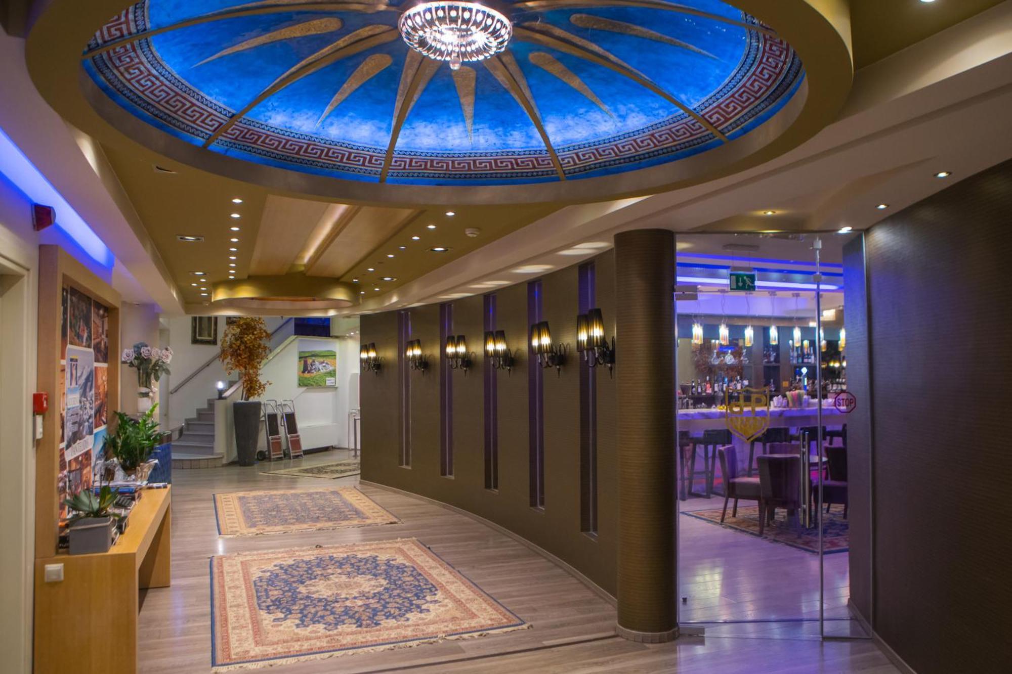 Pantelidis Hotel & Spa Птолемайда Екстериор снимка