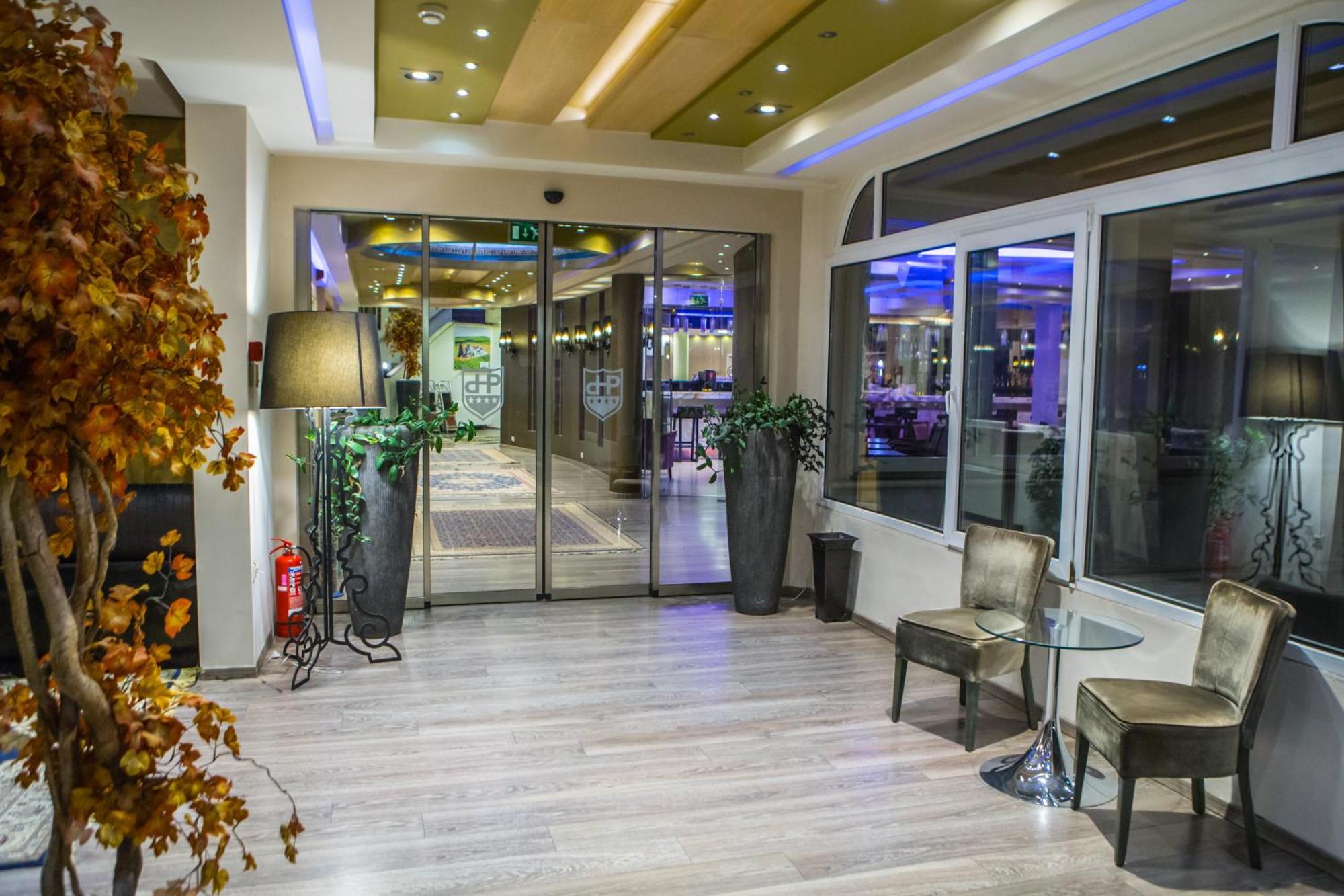 Pantelidis Hotel & Spa Птолемайда Екстериор снимка
